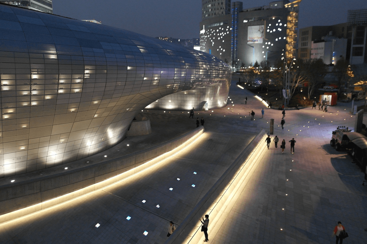 トンデムン