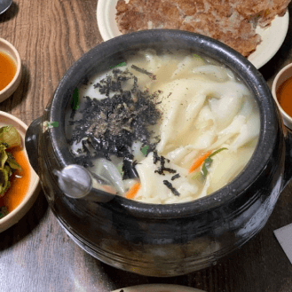 12:30 昼ごはん 三清洞スジェビ（삼청동수제비）